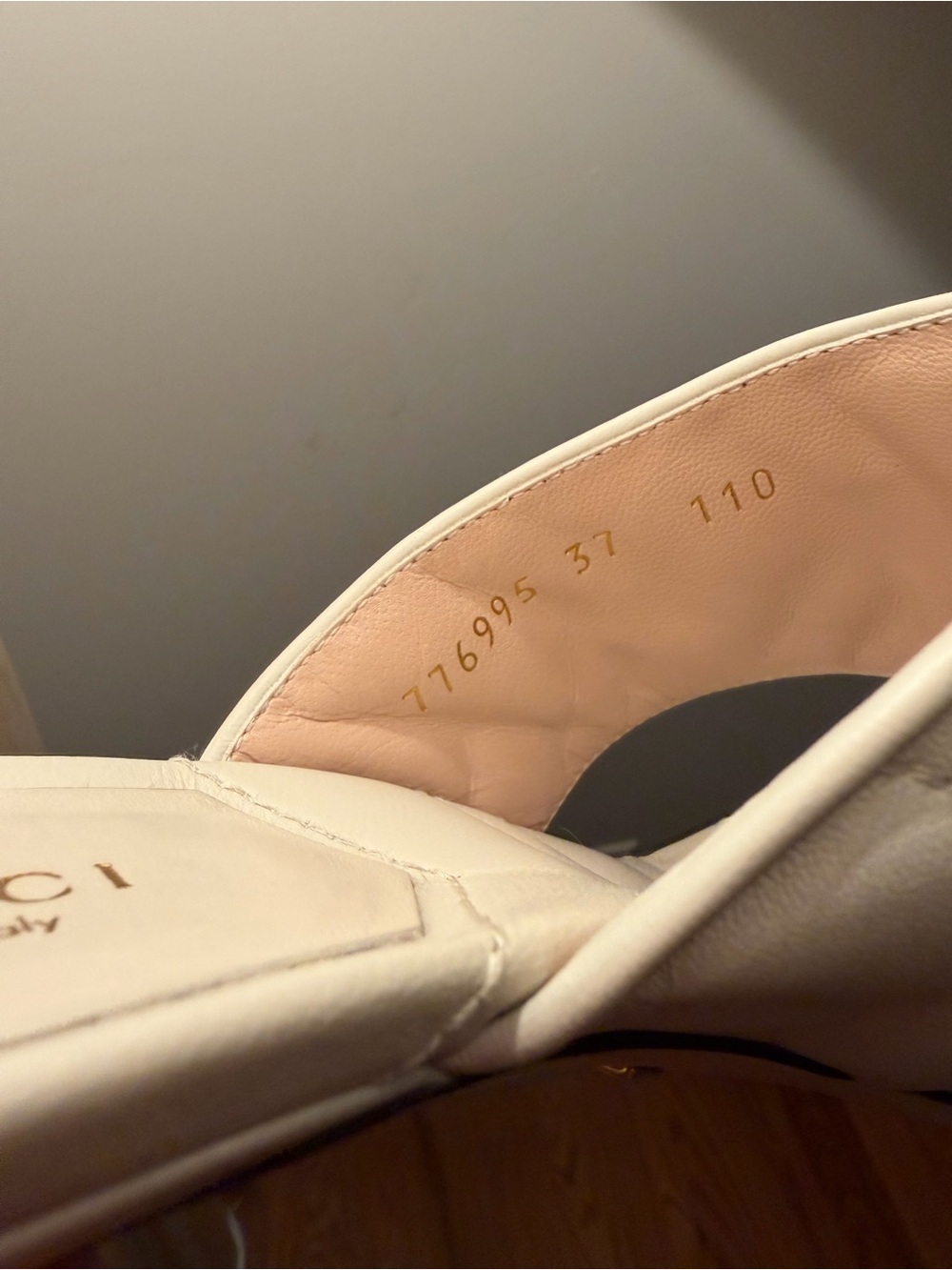 Gucci Cream Quilted Leather GG-Logo Mule Heels - Picture 6 of 10